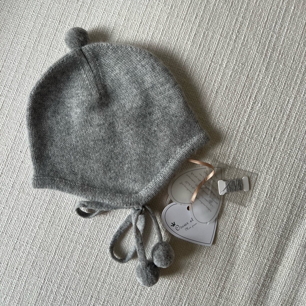 Oscar et Valentine Cashmere Hat NEW